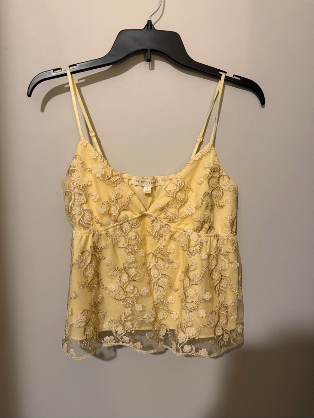 Women’s Butter Yellow Lace-Embroidered Cami Top New with Tags Size Medium